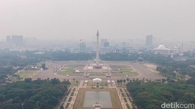 Jumat Pagi, Kualitas Udara Jakarta Tak Sehat Bagi Kelompok Sensitif