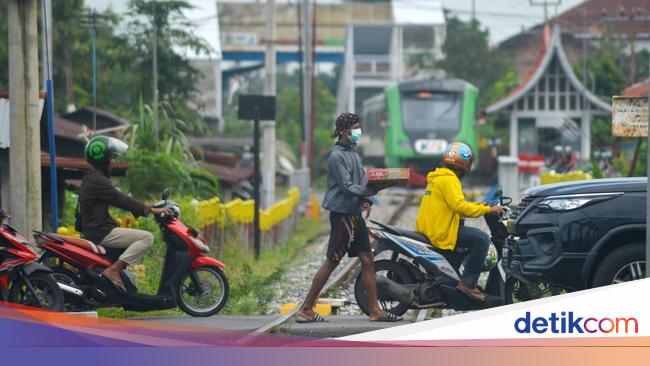 KAI Tutup 130 Perlintasan Sebidang Rawan Kecelakaan