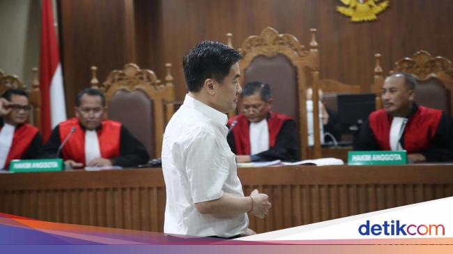 Hal Meringankan Vonis 15 Tahun Bui Budi Said: Sopan-Punya Tanggungan Keluarga