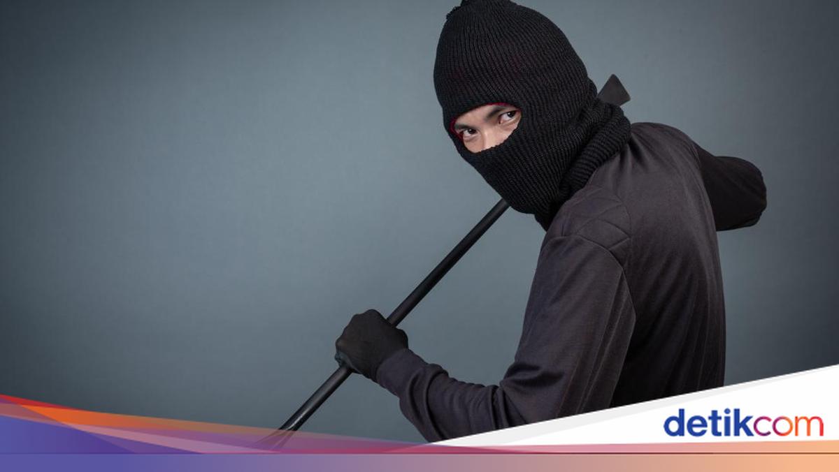 Kisah Terlarang Bos Konter di Cikarang Suka Bobol Toko HP Orang