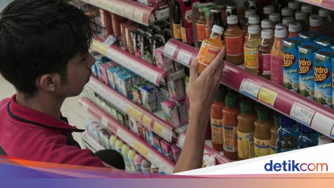 Sri Mulyani Mau Cukai Minuman Berpemanis Diterapkan di 2025