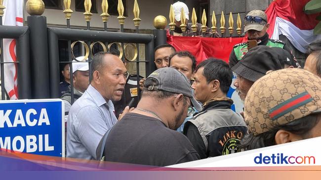 Kominfo Respons Demo Ojol, Massa Aksi Diajak Audiensi