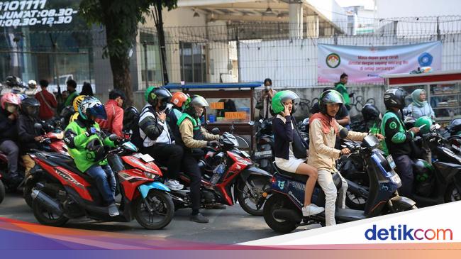 Pantas Diprotes! Segini Duit Ojol yang Dipangkas Aplikator