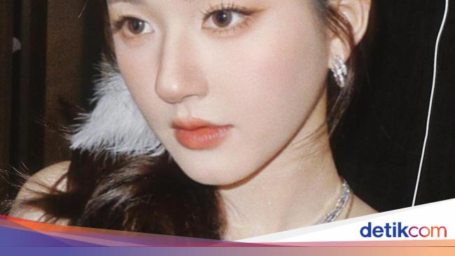 Beredar Foto 'Ratu Drama China' Pakai Kursi Roda, Diduga karena Depresi