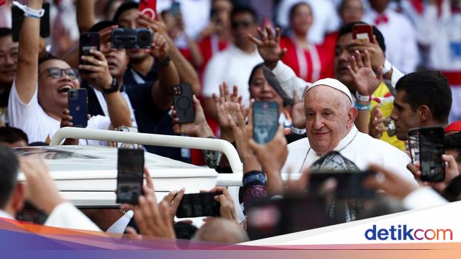 Mengenang Momen Tak Terlupakan saat Paus Fransiskus Kunjungi Indonesia