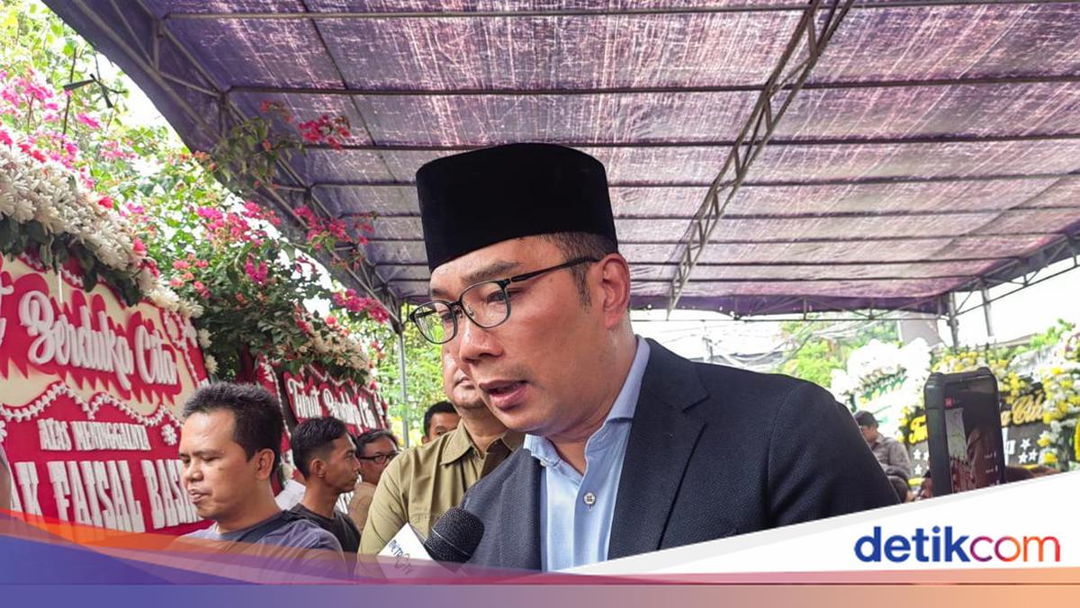 Api Rida Faisal Ridwan Kamil: Faisal Basri Guru Saya, Prorakyat dan Kritis