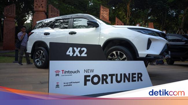 Laris, Siapa Saja Pembeli Toyota Fortuner di Indonesia?
