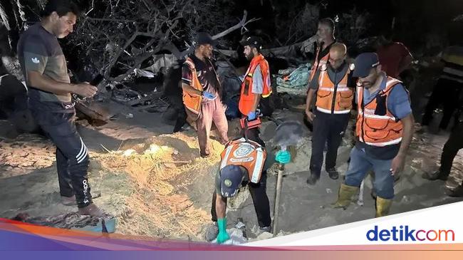 Israel Klaim Serang Komandan Senior Hamas di Zona Pengungsi Gaza