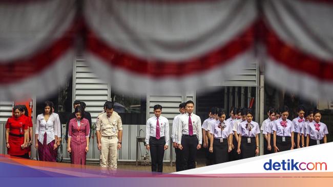 Jalan Panjang Menjadi Pramugari, dari Daerah hingga Tertolak Berulangkali