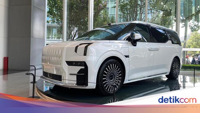 Zeekr 009 Meluncur di Thailand, Lebih Murah dari Alphard