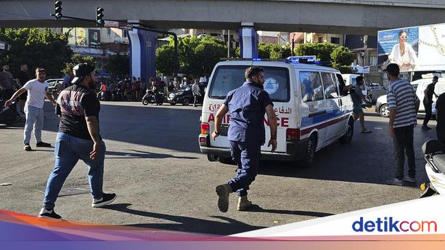 Korban Tewas Ledakan Massal Walkie Talkie di Lebanon Jadi 20 Orang