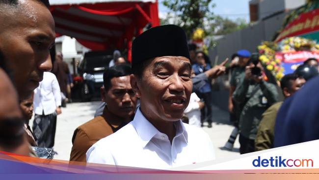 Jokowi Hadiri Harlah ke-12 Ponpes Ora Aji Milik Gus Miftah di Sleman