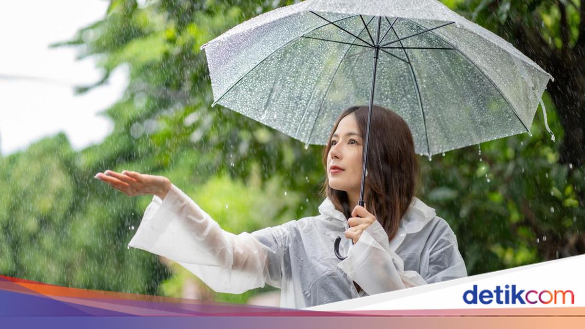 BMKG Ungkap Pemicu Hujan Deras Guyur Jakarta Lagi Usai Beberapa Hari Kering