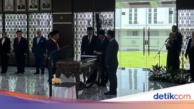 Saat Pelantikan Dirjen Minerba, Bahlil Singgung Komandan-komandan Kecil