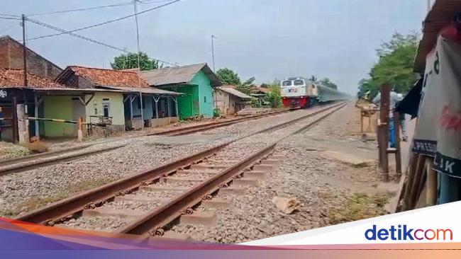 Kurdish testimony from the seconds a train hit 4 people in Karawang