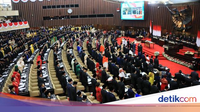 Gaji-Tunjangan hingga Fasilitas Ratusan Anggota DPR yang Baru Dilantik