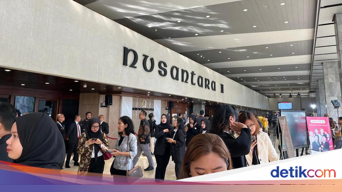 Setjen DPR Tak Sediakan Snack Rapat Eselon 1 Demi Efisiensi, Lift Dibatasi 70%