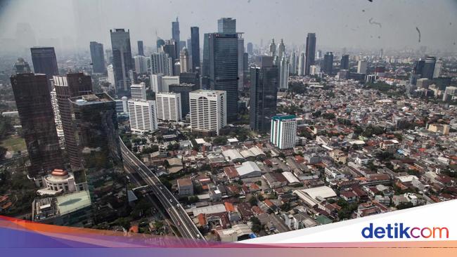 Tumbuh Tak Sampai 5%, Ekonomi RI Lagi Bermasalah?