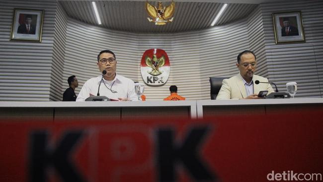 KPK Panggil Advokat Yanuar Prawira Wasesa Terkait Kasus Hasto