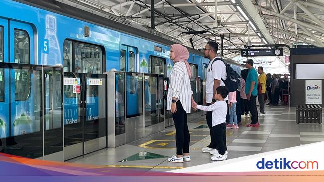 Cara Seru Libur Nataru di Jakarta: Naik Transportasi Umum