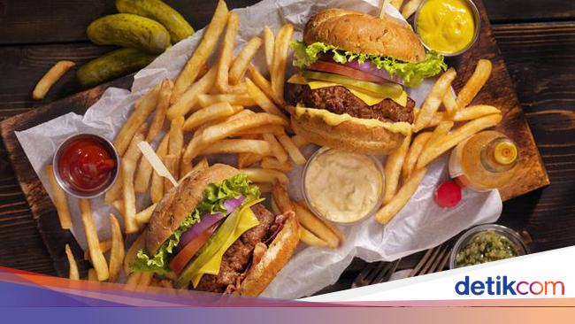 Pengakuan Remaja 15 Tahun Kena Gagal Ginjal usai Makan Buger McD