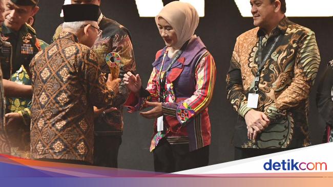 Desa Energi Berdikari Pertamina Sabet Indonesia\'s SDG Action Awards 2024