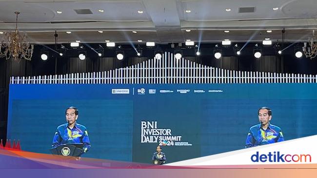 Jokowi Sebut Kenaikan Gaji Hakim Sedang Dihitung