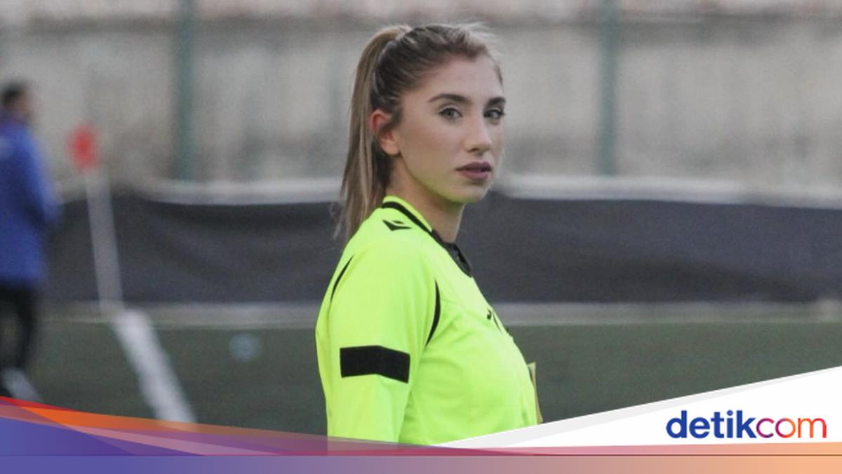 Асбест жезөкшелерінің суреттері Секс автобусқа қарап отыр