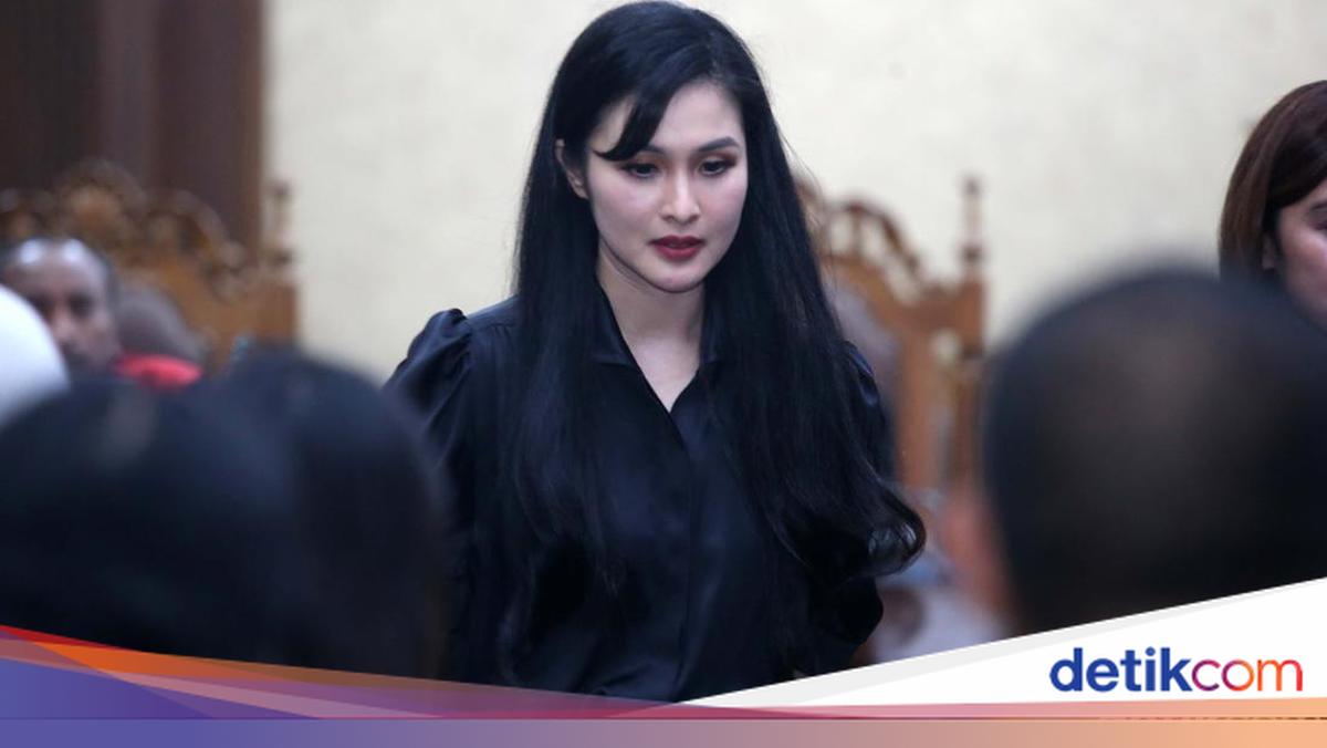 Asa Sandra Dewi akan Tas Mewah hingga Mobil yang Dirampas Negara