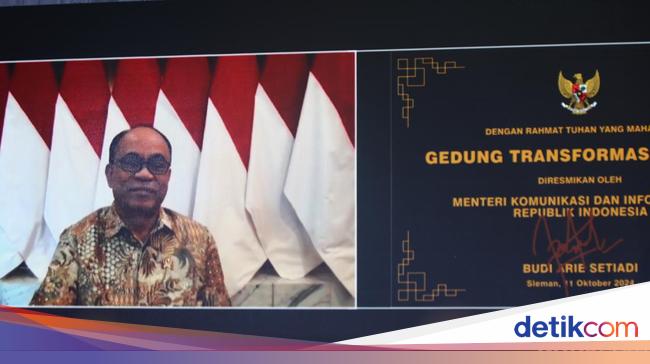 Menkominfo Resmikan Gedung Transformasi Digital STMM Yogyakarta