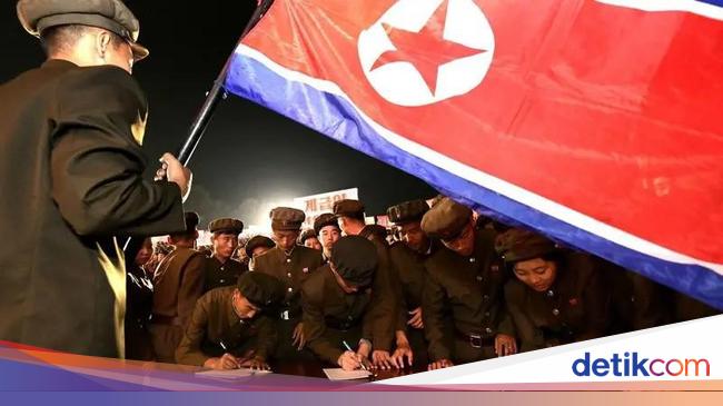 百万朝鲜年轻人已准备好对抗韩国 百万朝鲜年轻人已准备好对抗韩国