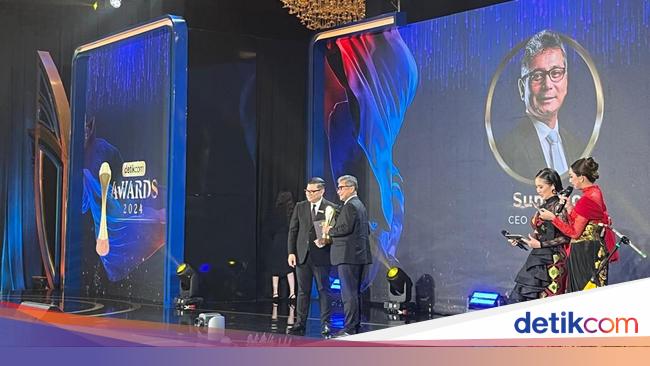Bikin BRI Diakui Dunia, Sunarso Raih CEO of The Year detikcom Awards