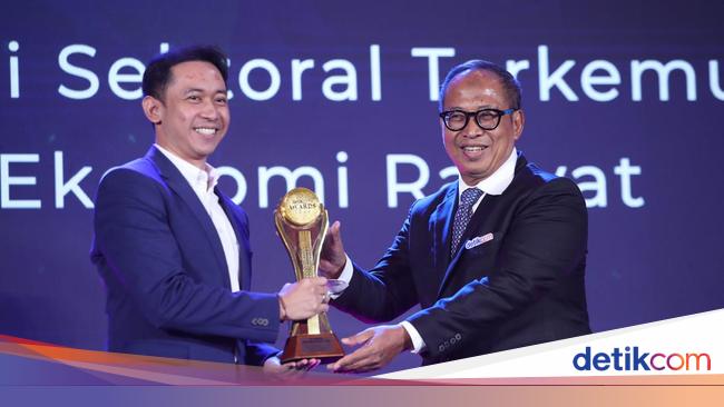 Gerakkan Ekonomi Rakyat, Astra International Raih Anugerah di detikcom Awards