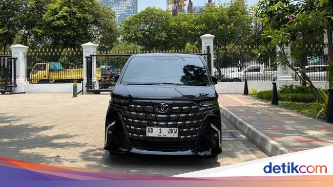 Spek Mobil 'AD 1 JKW' Buat Jokowi Pulang ke Solo, Harga Rp 1 Miliaran