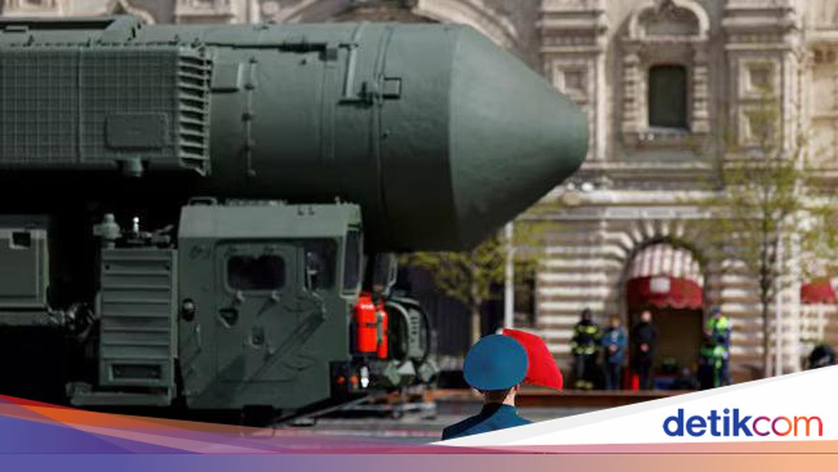 Ayollar jamoasining yashirin kamerasi Arman qizlari ishtirokidagi onlayn porno videolar