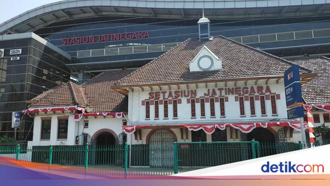 Ada Pelantikan Presiden, 32 KA Ini Dialihkan dari Stasiun Gambir ke Jatinegara