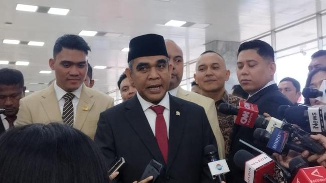 Ketua MPR Dorong Menteri Serius Realisasikan PP Hapus Utang Petani-UMKM