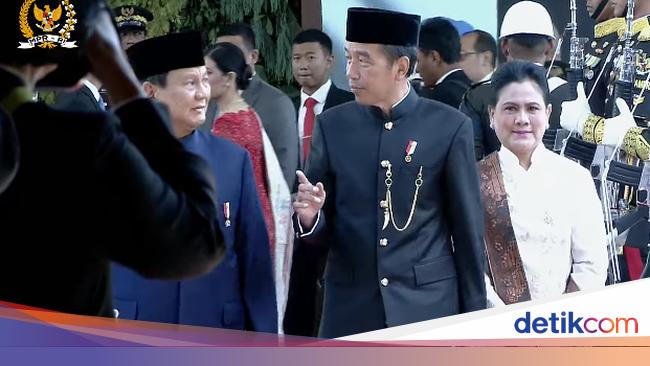 Jokowi Bakal Mudik ke Solo Naik Pesawat Komersial dari Halim
