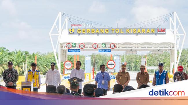 Diresmikan Jokowi, PTPP Rampungkan Proyek Jalan Tol Trans Sumatera