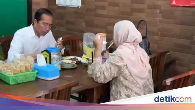 A series of Jokowi's activities in Solo after his retirement A series of Jokowi's activities in Solo after his retirement