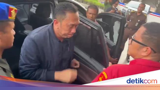 Gugatan Praperadilan Hakim Pemvonis Bebas Ronald Tannur Gugur