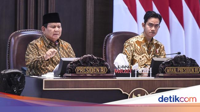 Prabowo Minta Menteri Tegas ke Anak Buah: Gak Patuh, Copot!