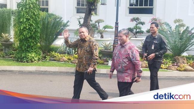 Gubernur BI Bertemu Prabowo di Istana