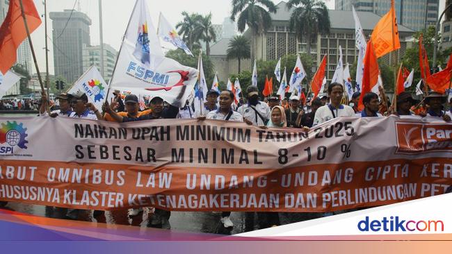 Buruh Ancam Mogok Nasional Jika Tuntutan Upah Naik Ditolak