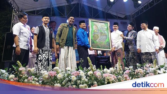 Harapan Cagub Jateng Ahmad Luthfi Usai Terima Gelar Bapak Santri Jawa Tengah