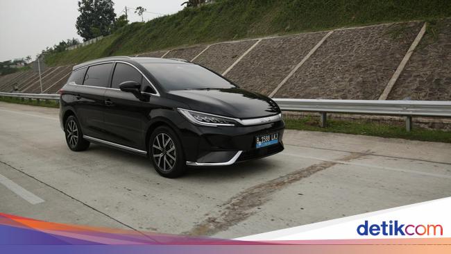 Menilik Penjualan BYD M6 yang Namanya Digugat BMW di Indonesia