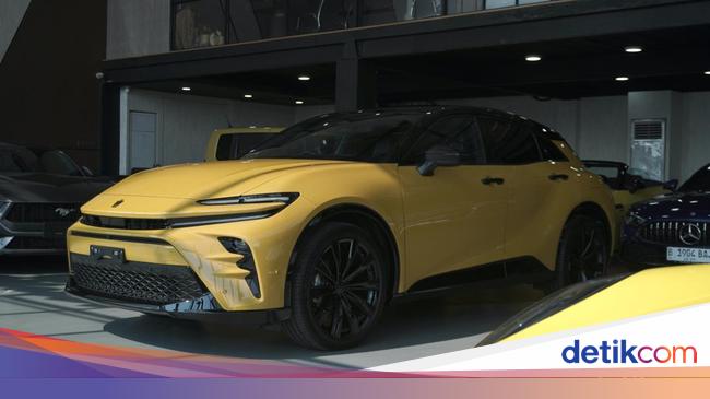 Toyota Crown Sport Ternyata Sudah Dijual di Indonesia, Segini Harganya!