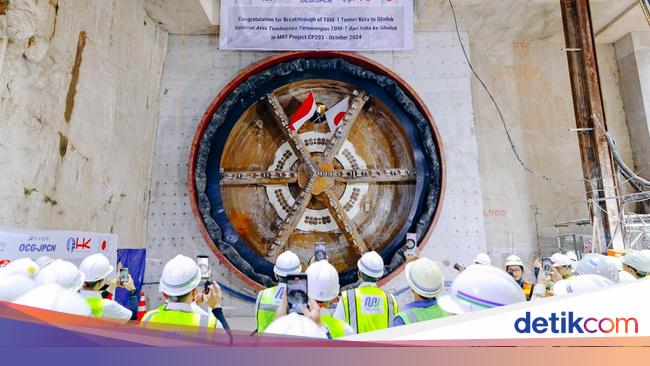 Terowongan Penghubung Stasiun MRT Kota-Glodok Selesai Dibangun