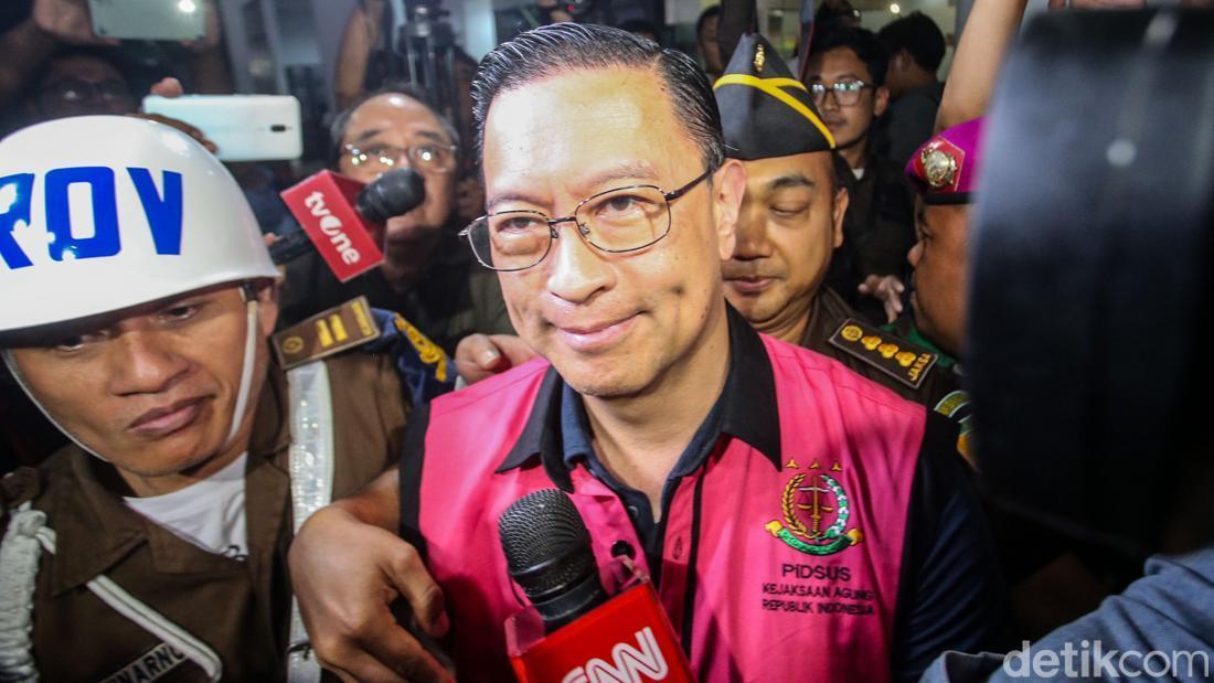 Reaksi Tom Lembong Jadi Tersangka Korupsi Impor Gula-Langsung Ditahan