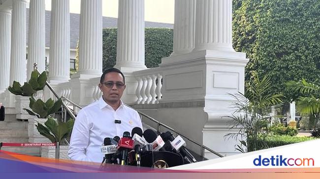 Ratusan ASN Demo Mendiktisaintek, Istana Dorong Dialog Hati ke Hati